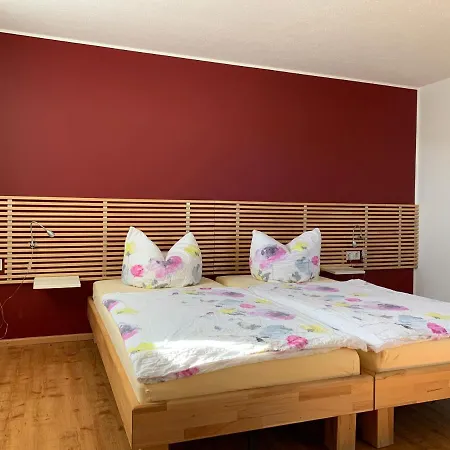 Monteurwohnung, 7 Personen, 4 Schlafzimmer, Nahe Oberkochen Aalen * アーレン